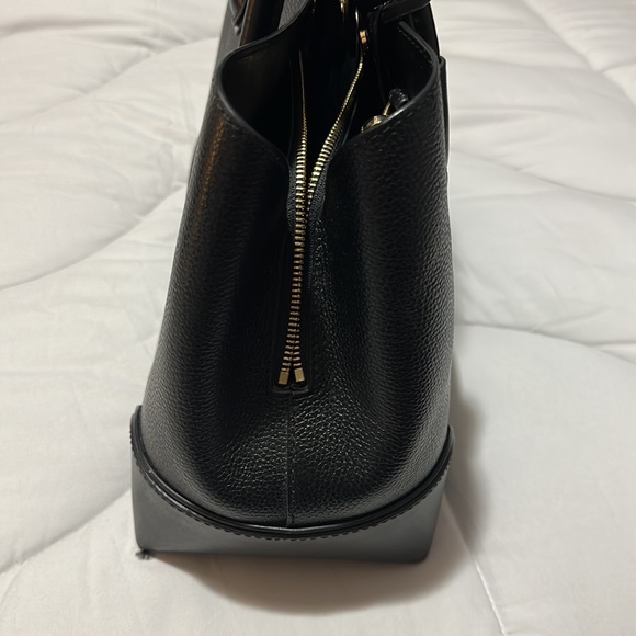 SALE‼️ NWT Michael Kors Purse - Picture 11 of 13